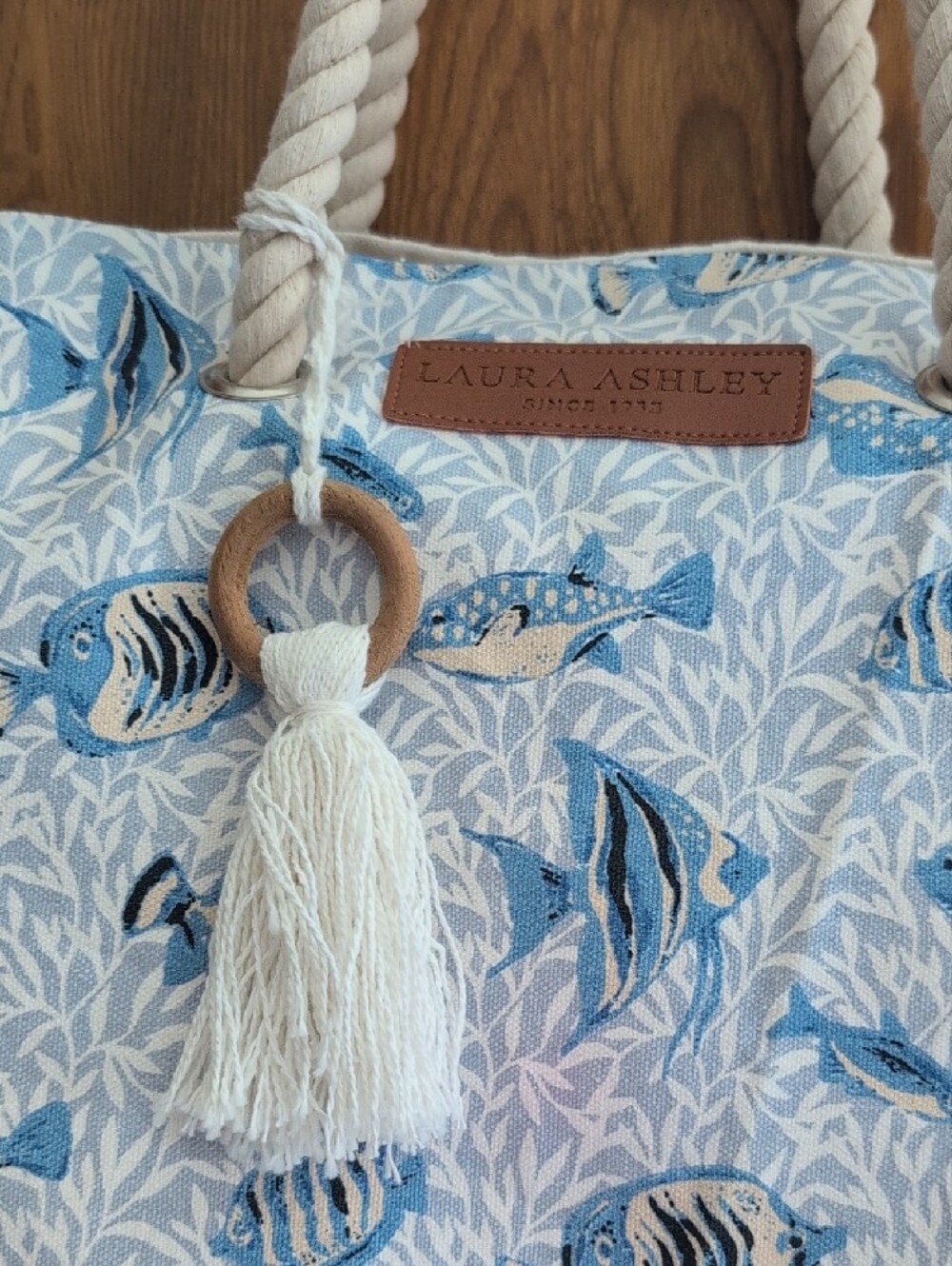 Laura Ashley Blue Fish-Print Rope-Handle Beach Tote - Picture 2 of 4